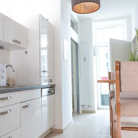2 Rooms & Balcony - Top Location! Vienna Exterior photo